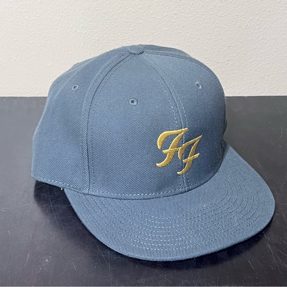 Foo Fighters FF Logo Gray Acrylic Wool SnapBack Cap Tour Merchandise Merch EUC